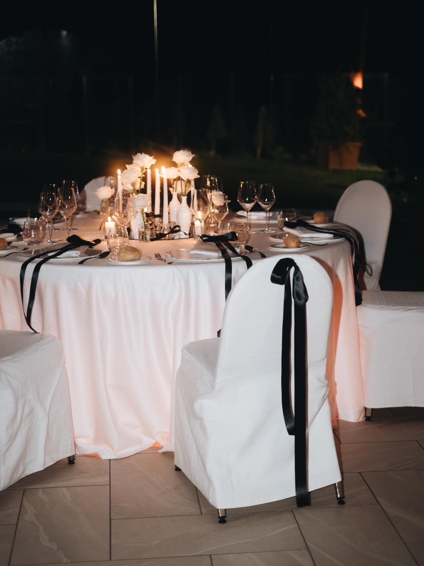GRAZIA Creation Camp Black and White Dinner