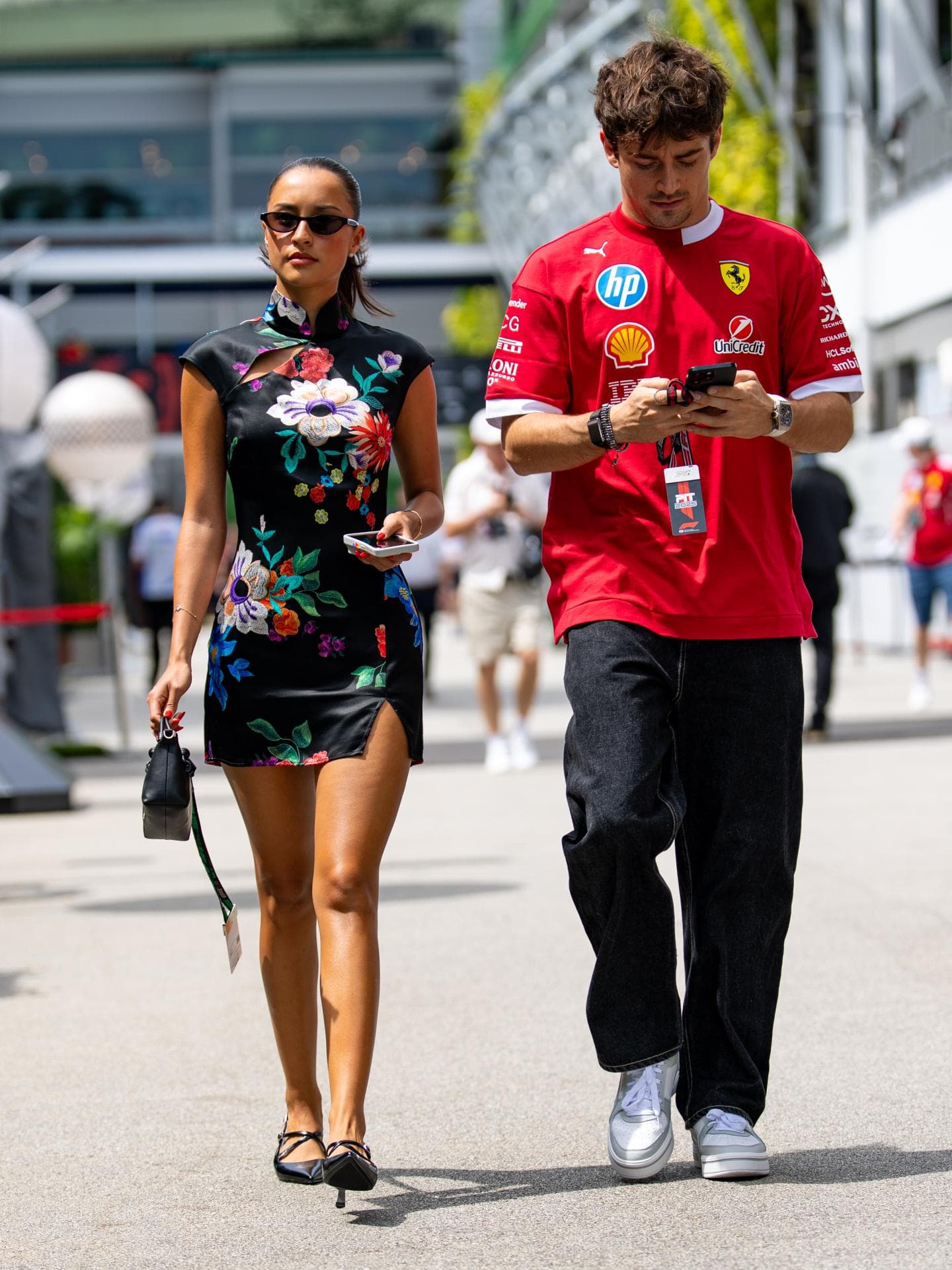 Alle Formel 1-WAGs tragen diese Trend-Taschen Alle Formel 1-WAGs tragen diese Trend-Taschen