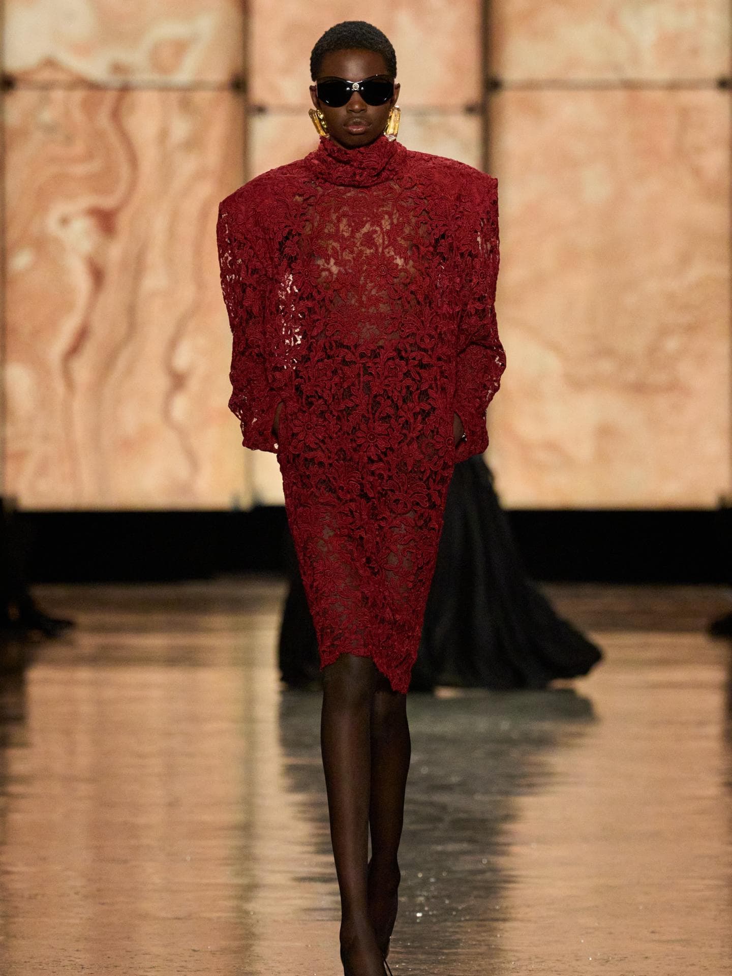 Kleider-Trends Saint Laurent Show