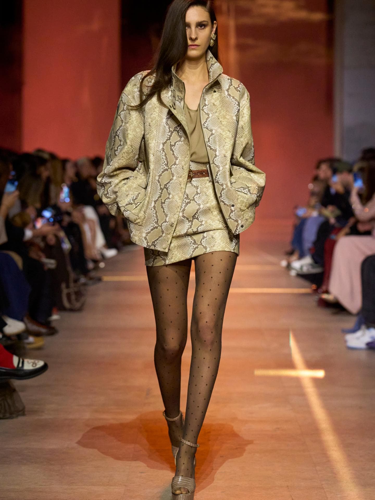 Mode-Trends Frühjahr/Sommer 2026: Das erwartet dich Mode-Trends Frühjahr/Sommer 2026: Das erwartet dich