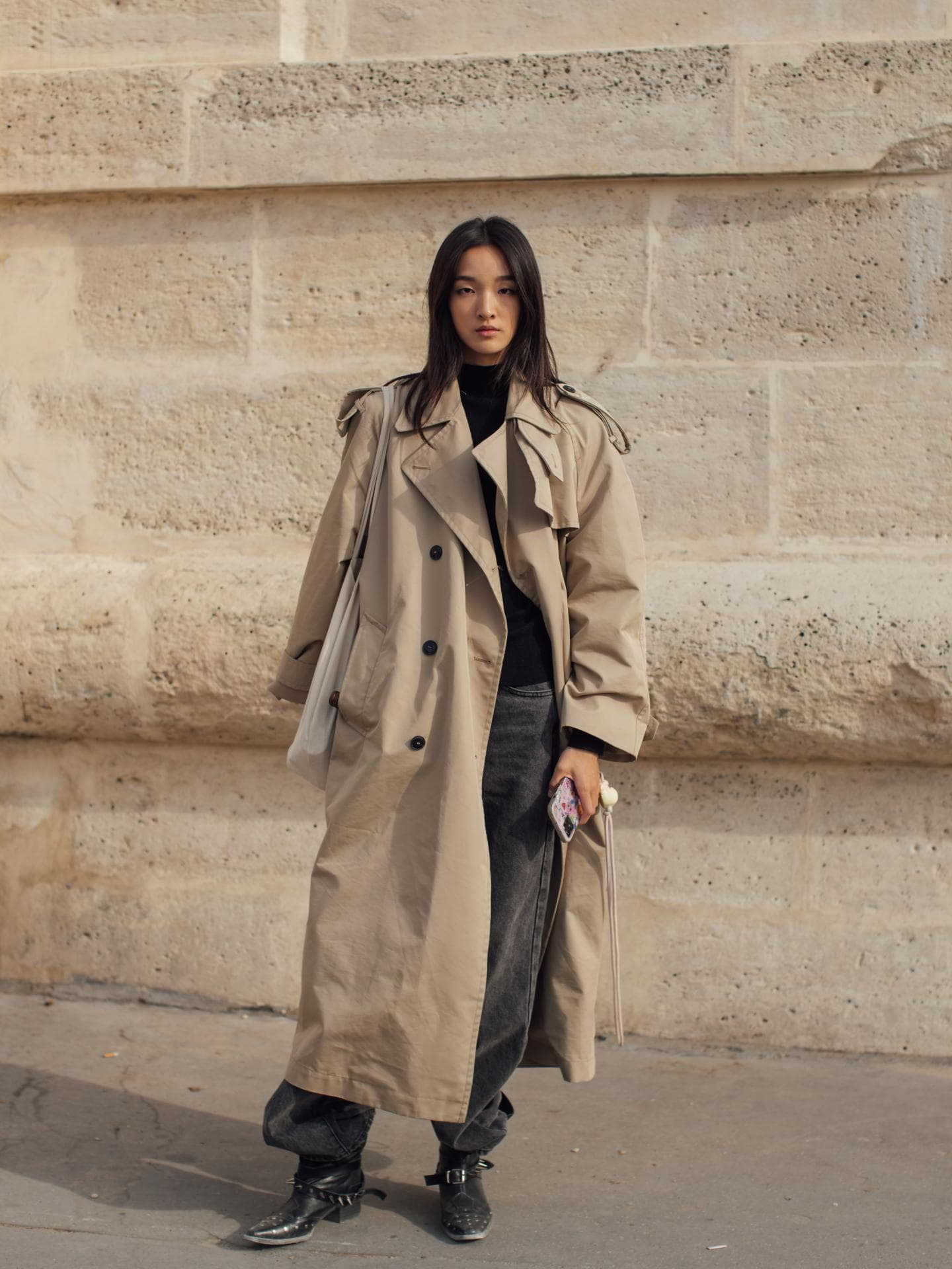 "Boot Tucking" ist der Hosen-Stiefel-Trend 2026, den Fashion Girls lieben