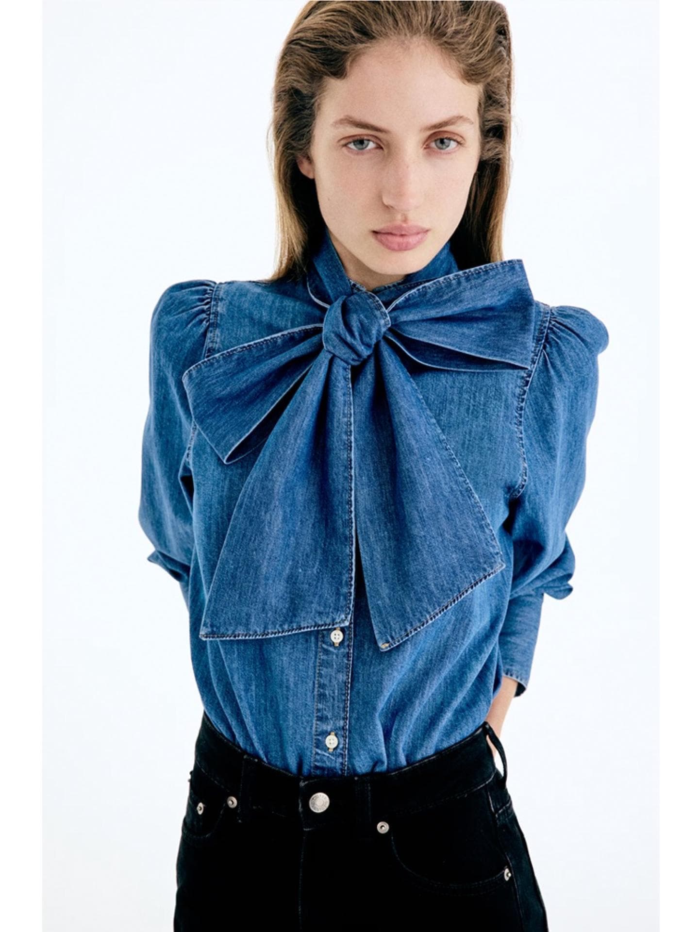 Bow Bluse von H&M Bow Bluse von H&M