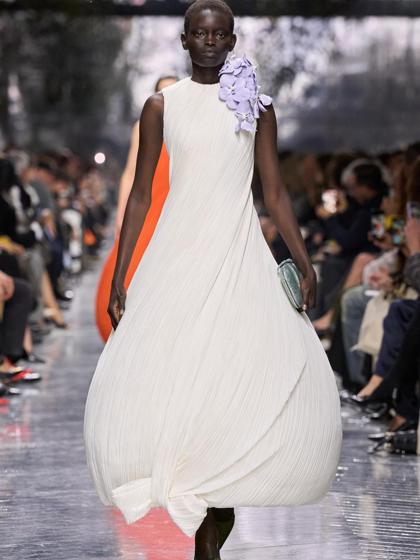 3 Kleider-Trends, die Jonathan Andersons Dior Haute Couture Debüt unvergesslich machen