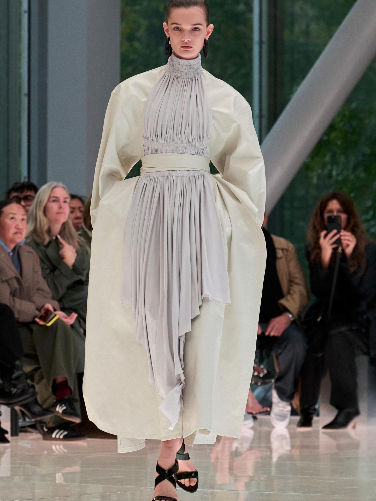 Die schönsten Kleider-Trends für Frühjahr/ Sommer 2026