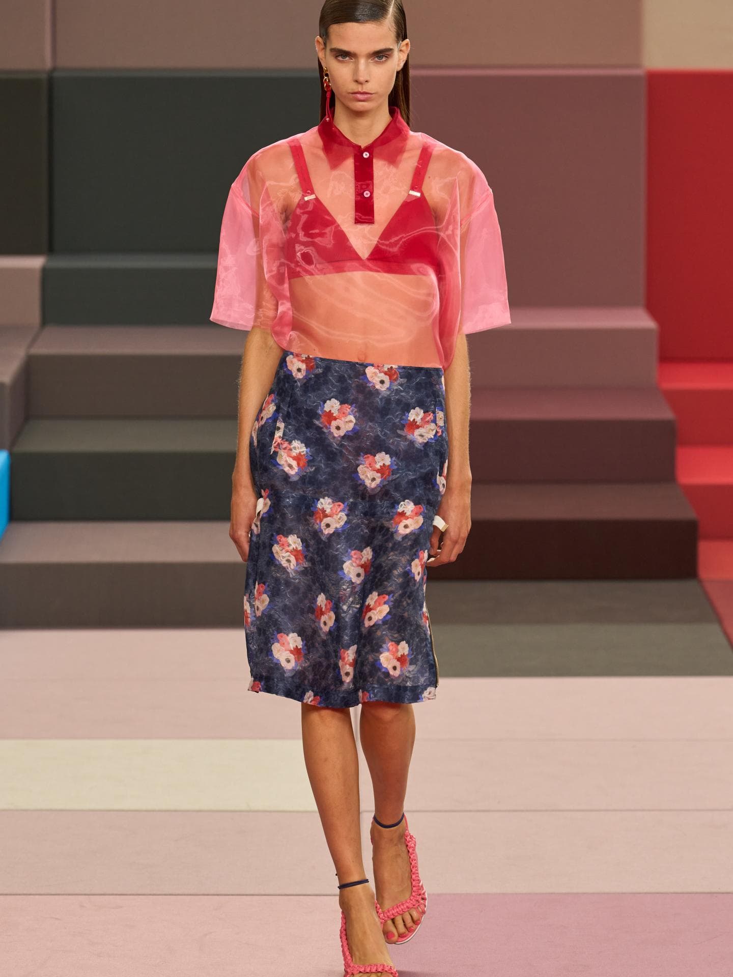 Der Triumph-BH aus italienischer Spitze sieht aus wie ein Luxusteil