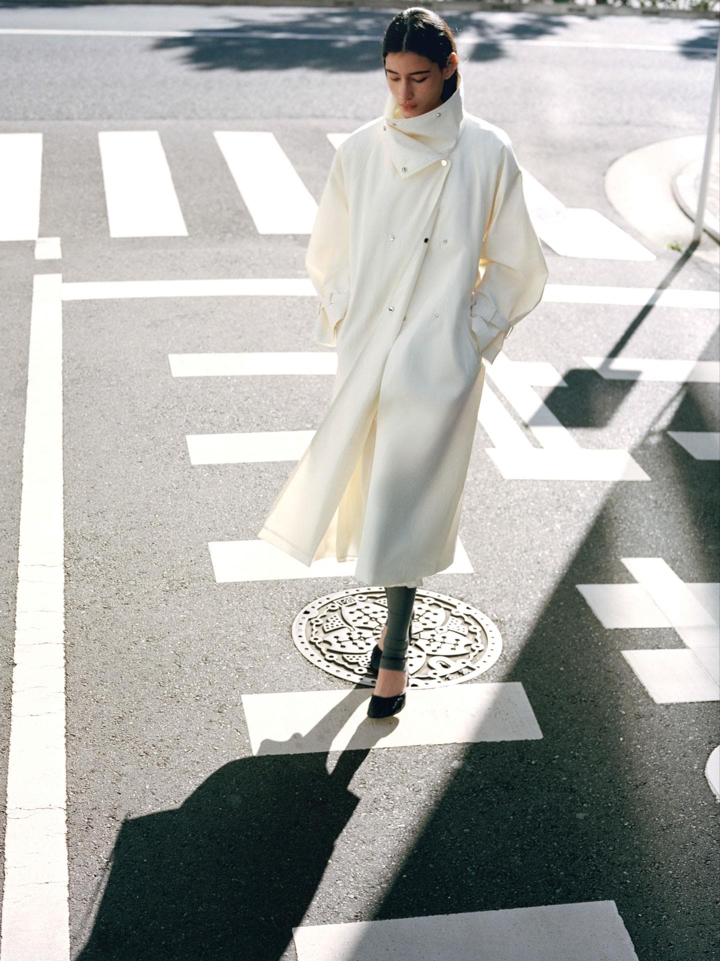 Mode-Trends 2026: Dieser neue Mango-Mantel gibt deiner Frühlingsgarderobe Rich Girl-Vibes