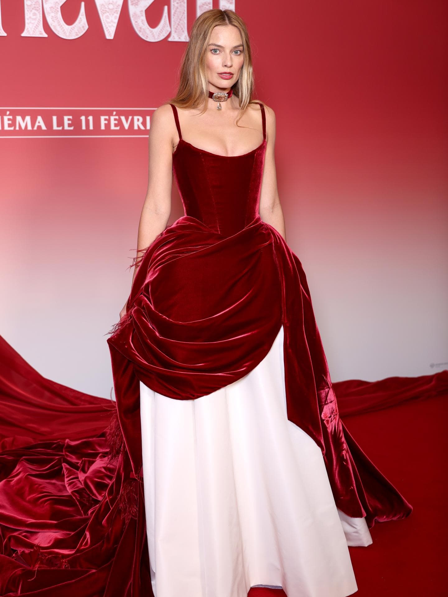 Margot Robbie "Wutherin Heights" Margot Robbie "Wutherin Heights"