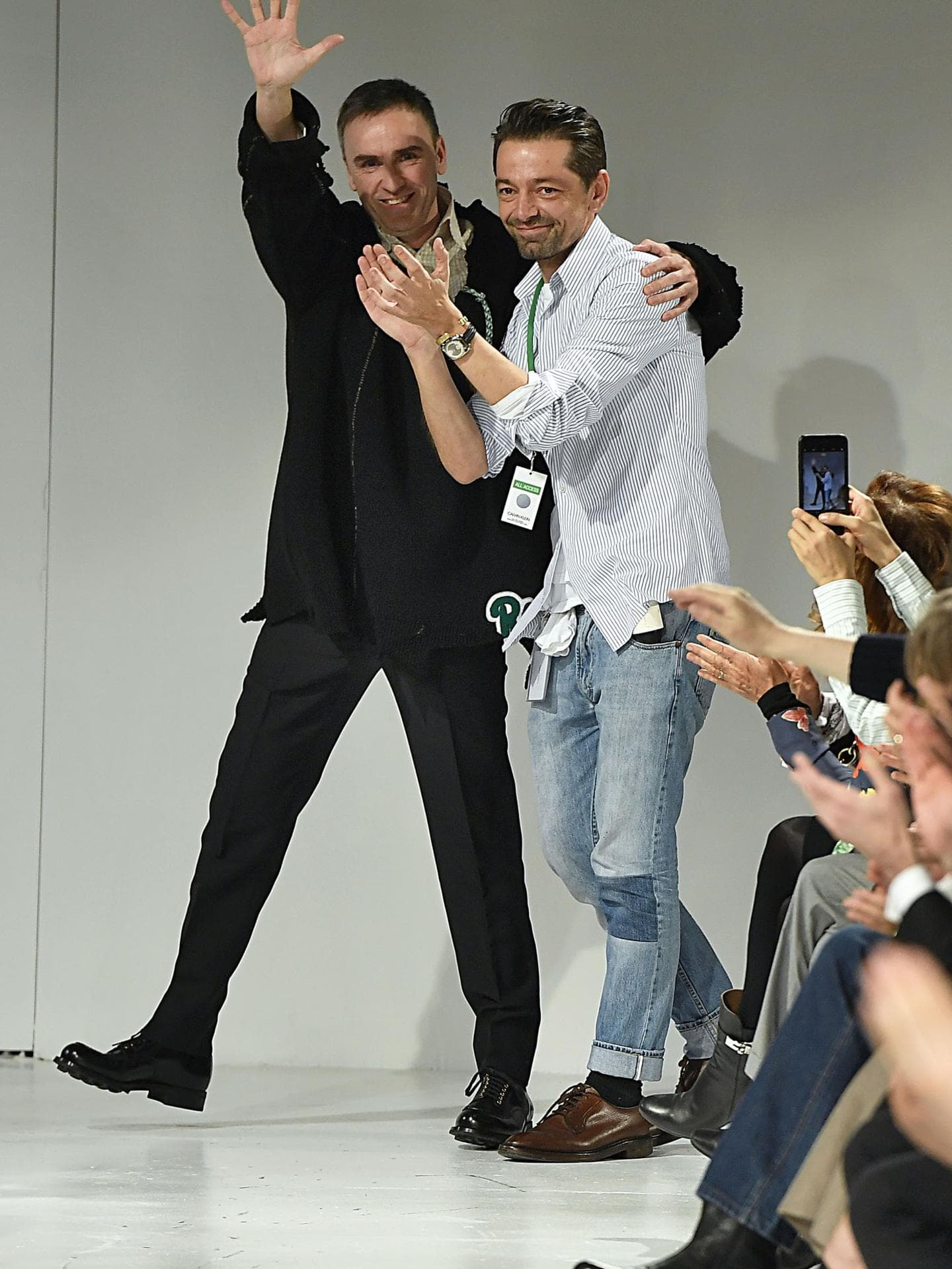 Versace ernennt Pieter Mulier zum neuen Chefdesigner