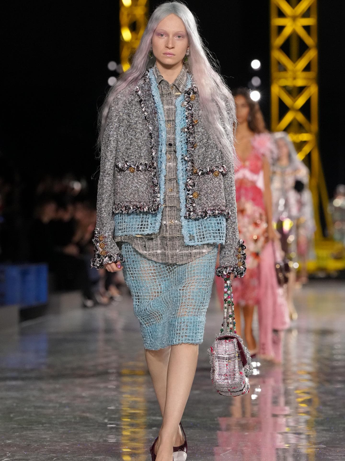 Chanel bei der Paris Fashion Week: 3 Trends, die uns die neue Saison herbeisehnen lassen