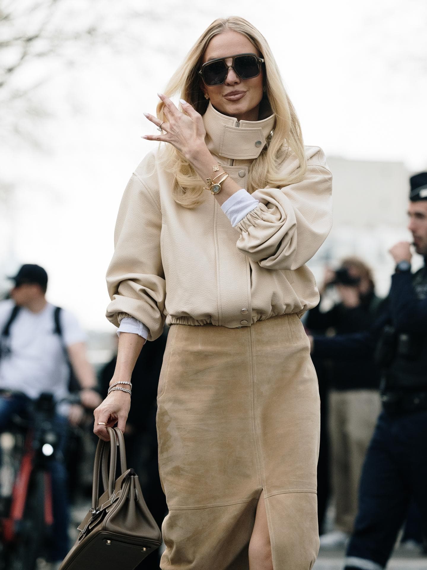 Mode-Trends 2026: Diese 5 Jacken sind im Frühling in – und diese out