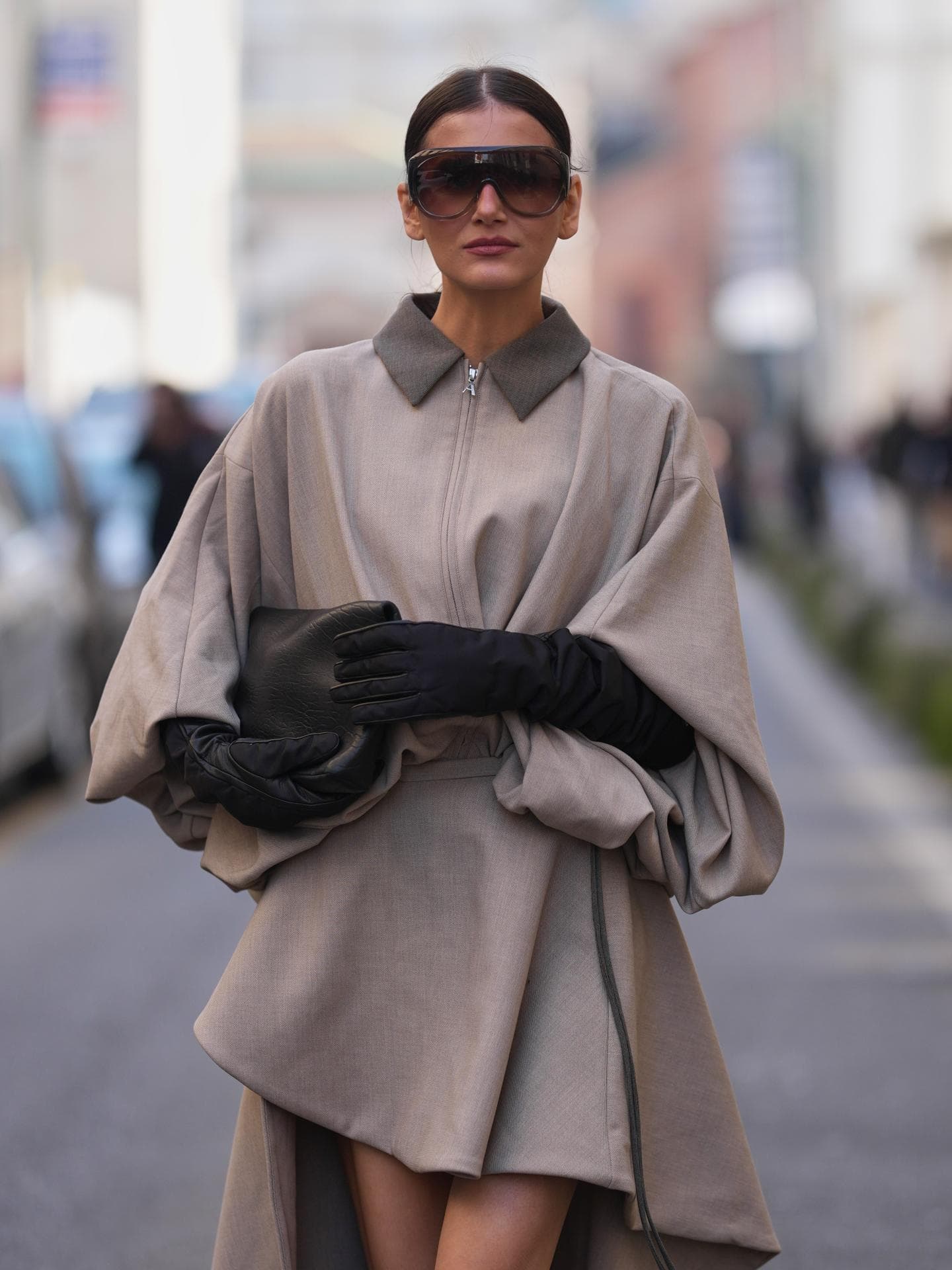 Mode-Trends 2026: Diese 5 Jacken sind im Frühling in – und diese out