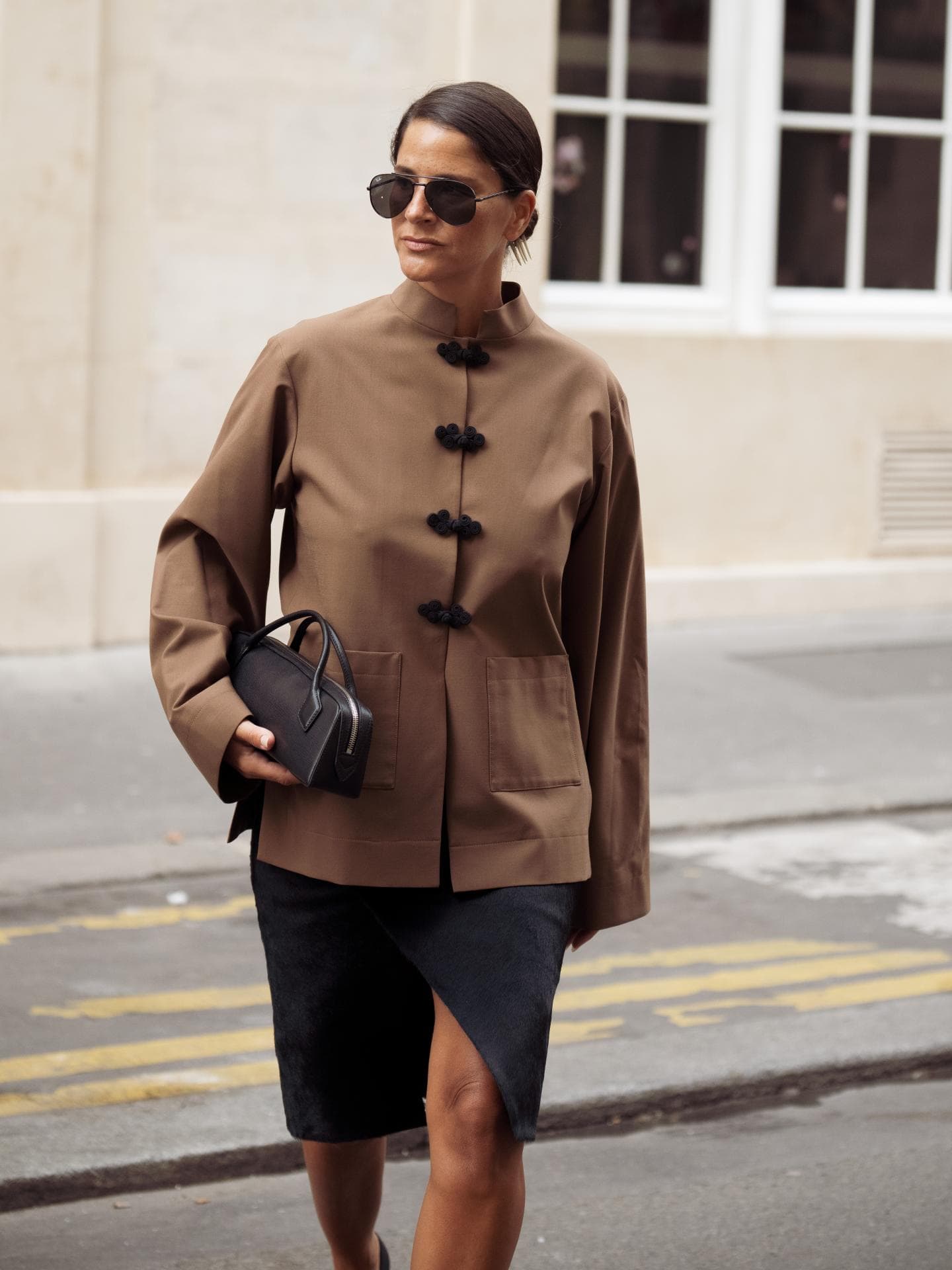 Mode-Trends 2026: Diese 5 Jacken sind im Frühling in – und diese out