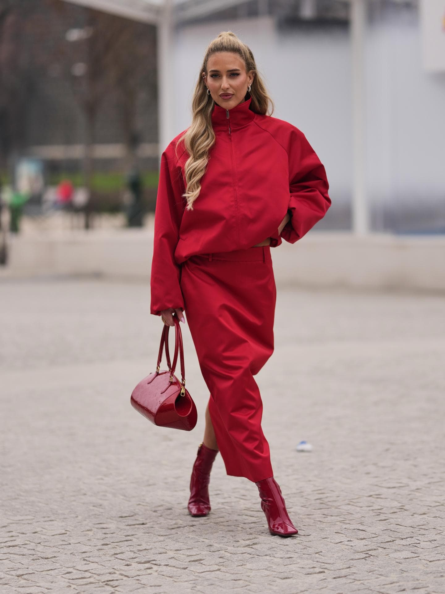 Mode-Trends 2026: Diese 5 Jacken sind im Frühling in – und diese out