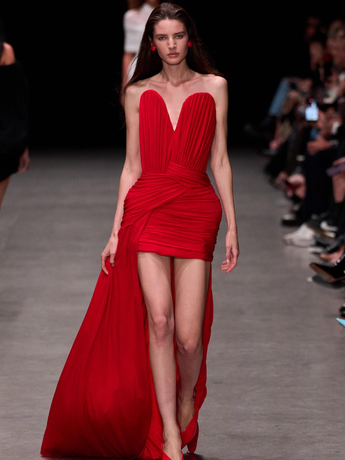 Kleider-Trends 2026: Diese Modelle sind perfekt für Frauen ab 40