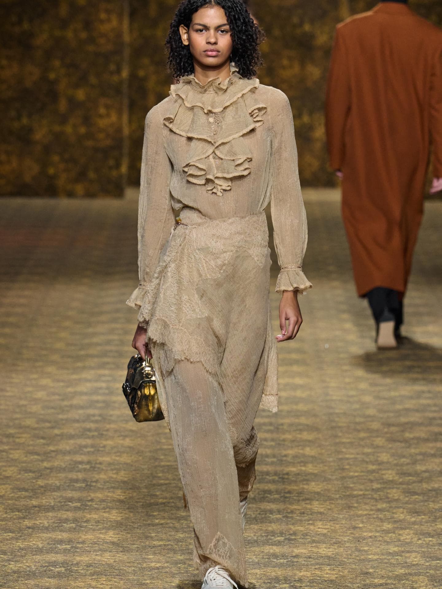 Paris Fashion Week: Mode-Trends Herbst/Winter 2026/2027