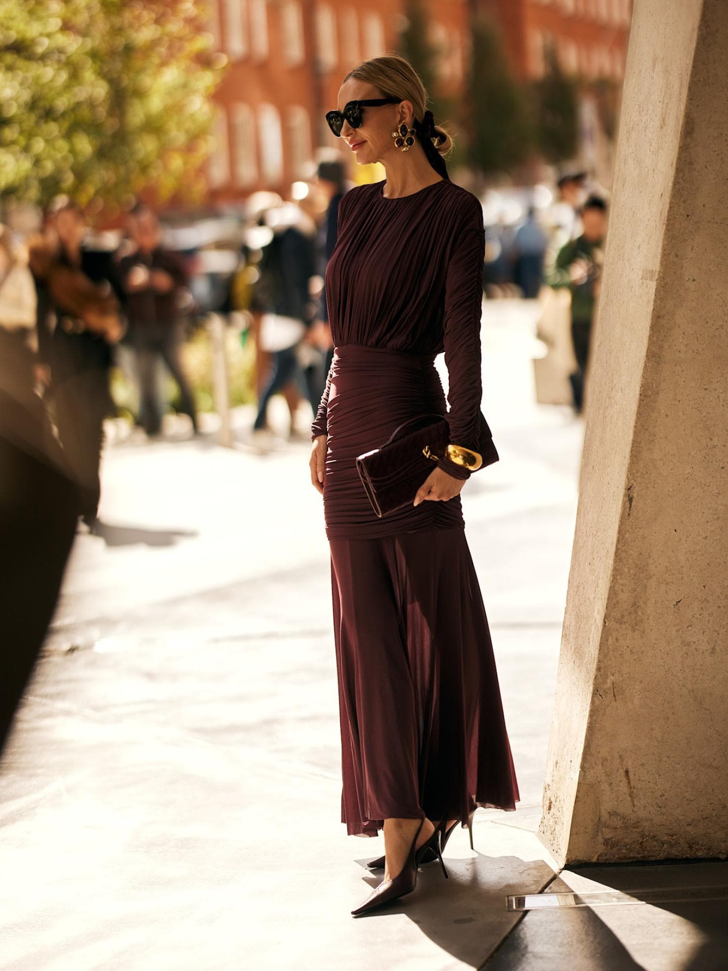 Dieses Maxikleid von H&M versprüht Luxus im Frühling 2026 – und kostet nur 40 Euro