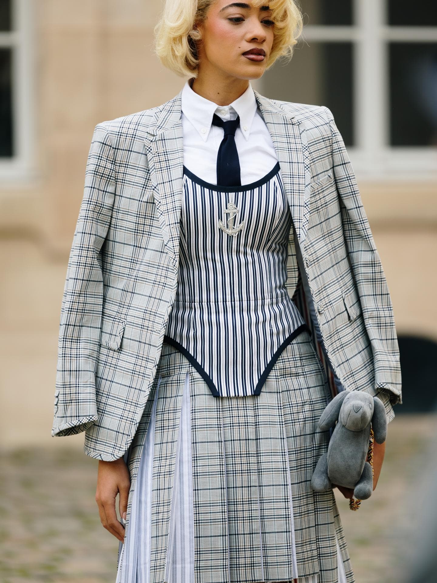 Mode-Trends 2026: Diese 5 Oberteile sind im Sommer in – und diese out