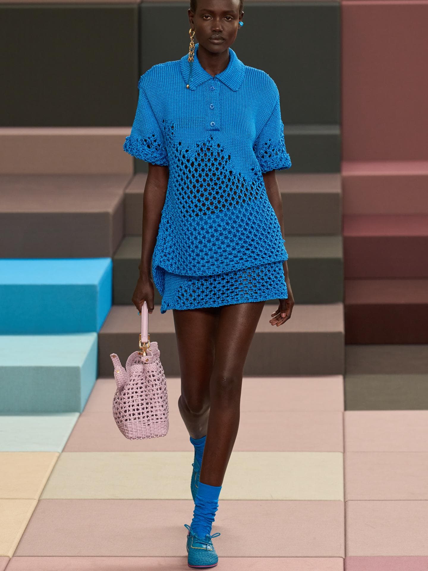 Sneaker-Trends 2026 Die 3 Farben sind im Frühling in – und diese out Sneaker-Trends 2026 Die 3 Farben sind im Frühling in – und diese out