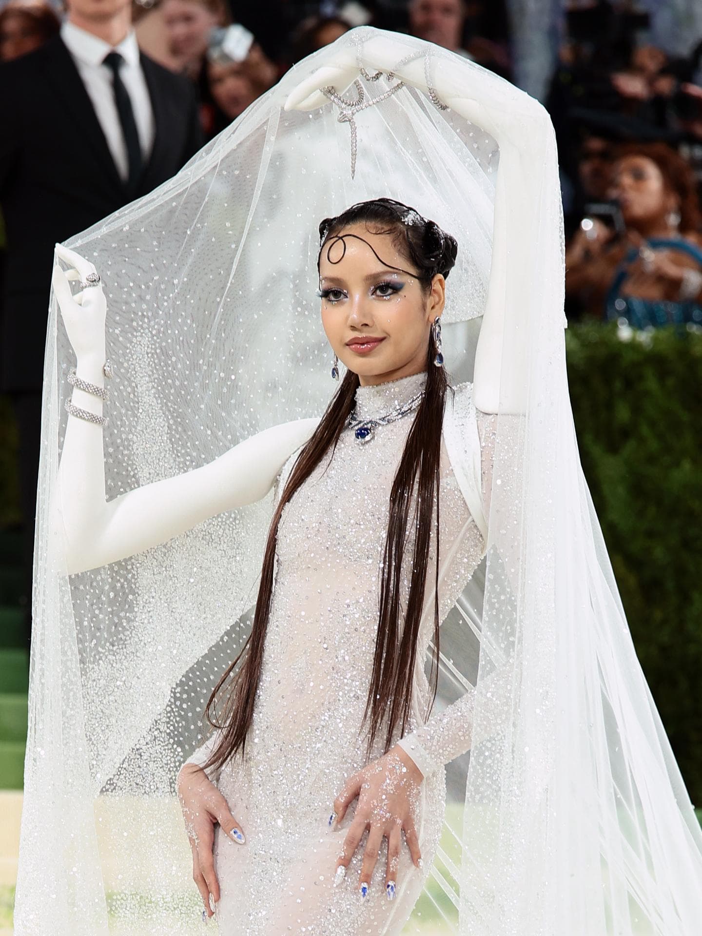 Trend-Alarm bei der Met Gala 2026! Die besten "Wet Hair"-Looks