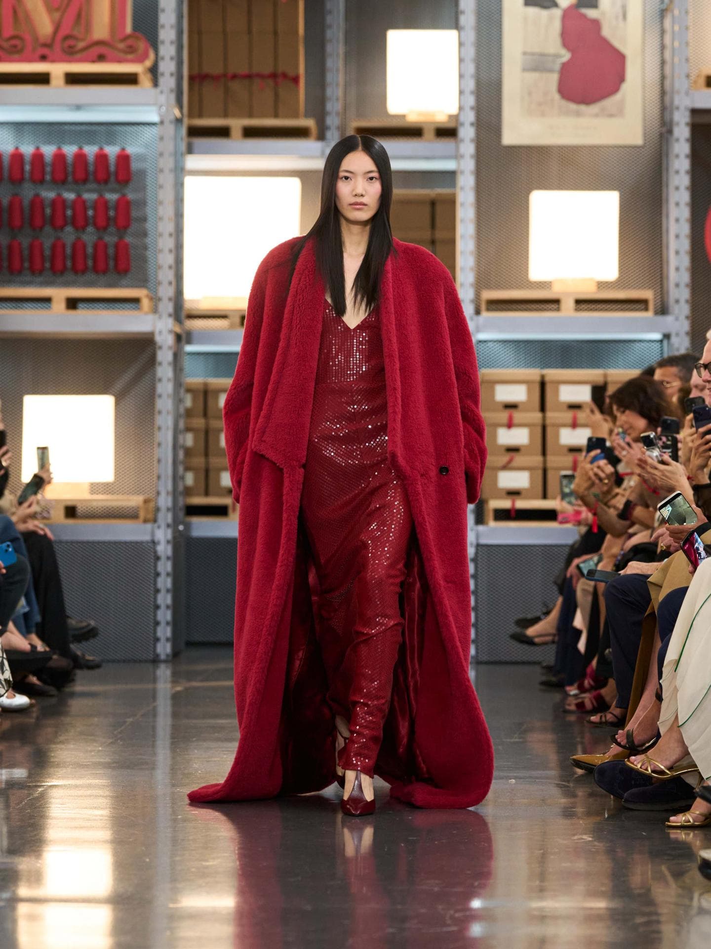 3 Mode-Trends der Max Mara Show 2026, die ihr kennen müsst 3 Mode-Trends der Max Mara Show 2026, die ihr kennen müsst