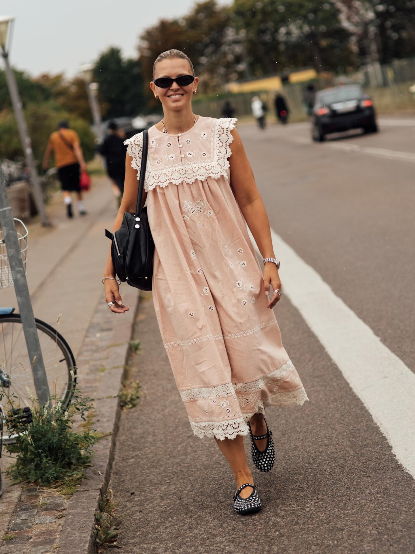 Ich war auf der Kopenhagen Fashion Week: Hier tragen alle 5 sommerliche Schuh-Trends on repeat Ich war auf der Kopenhagen Fashion Week: Hier tragen alle 5 sommerliche Schuh-Trends on repeat
