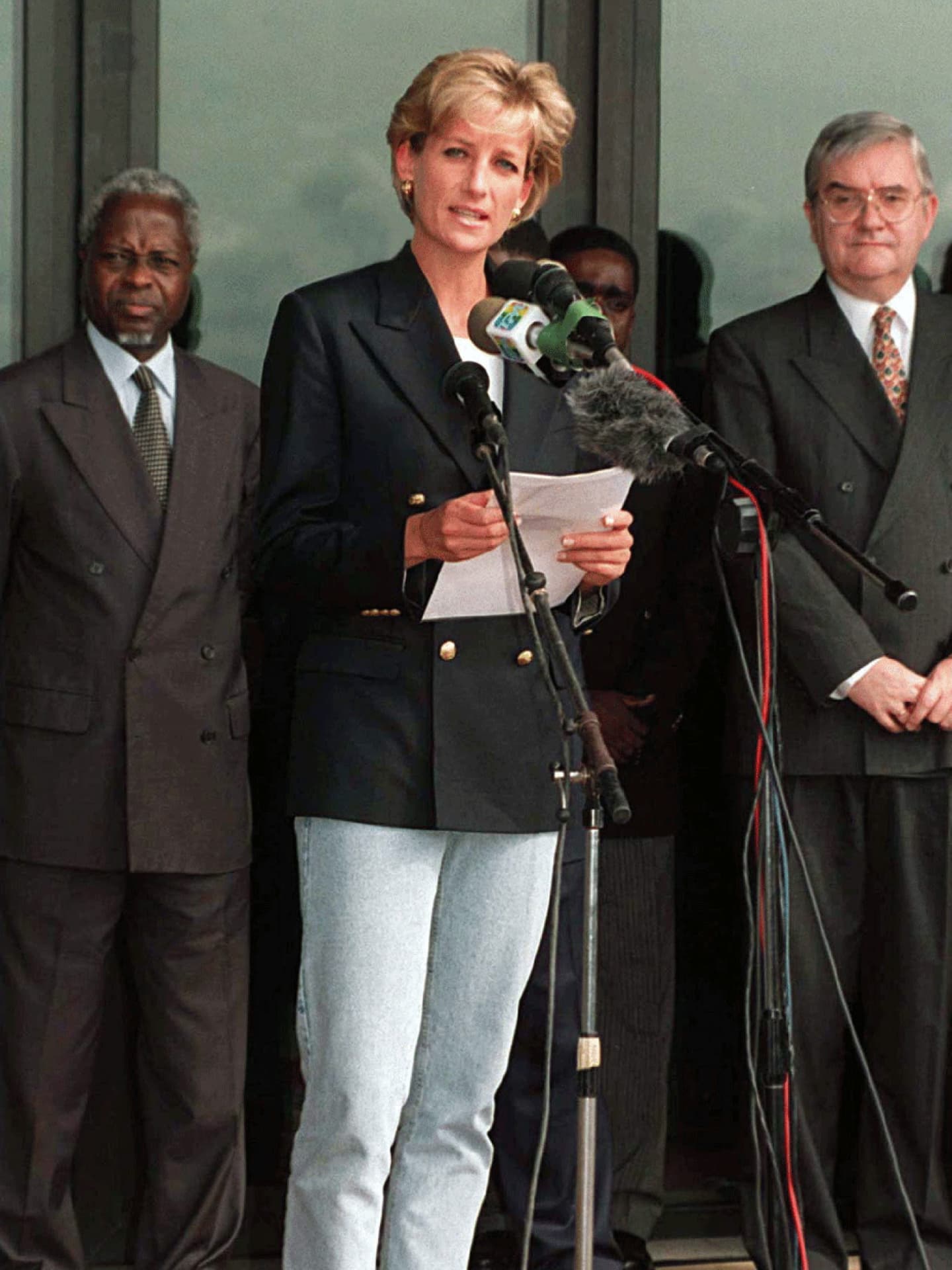 Lady Di in einem casual Look