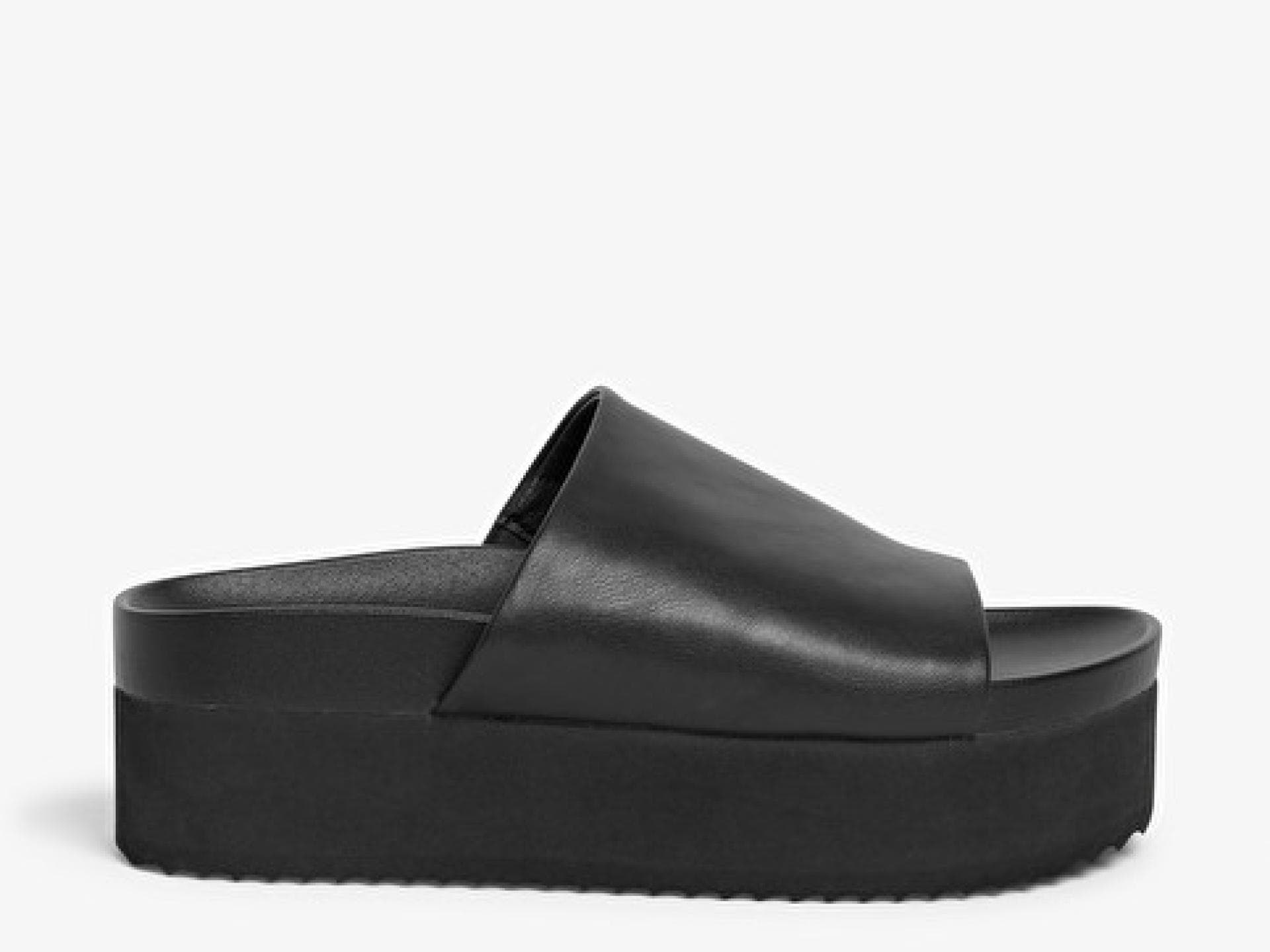 Flache Plateau-Sandalen schwarz Monki