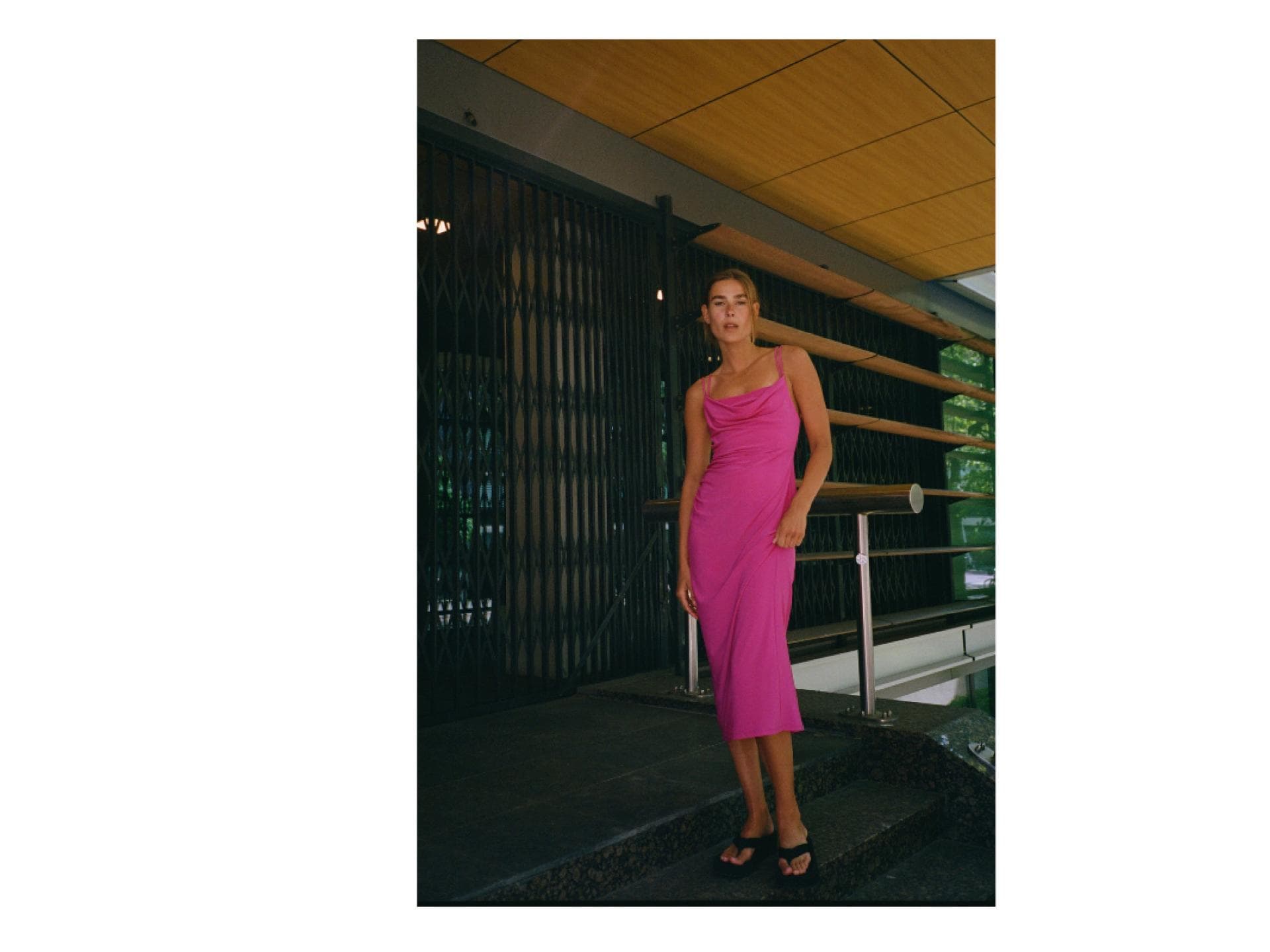Frau träg Tube-Dress