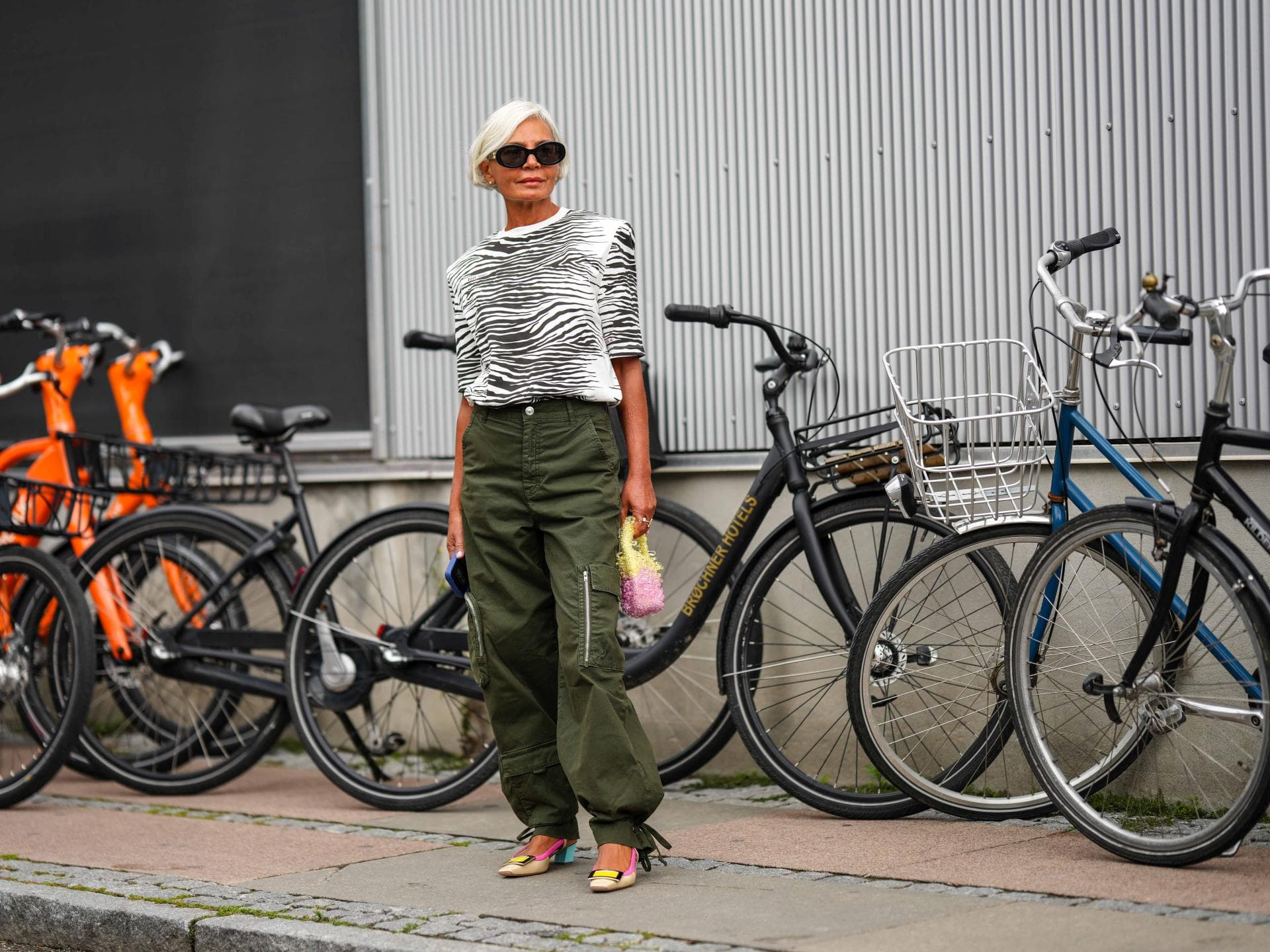 Grece Ghanem im Zebra-Shirt