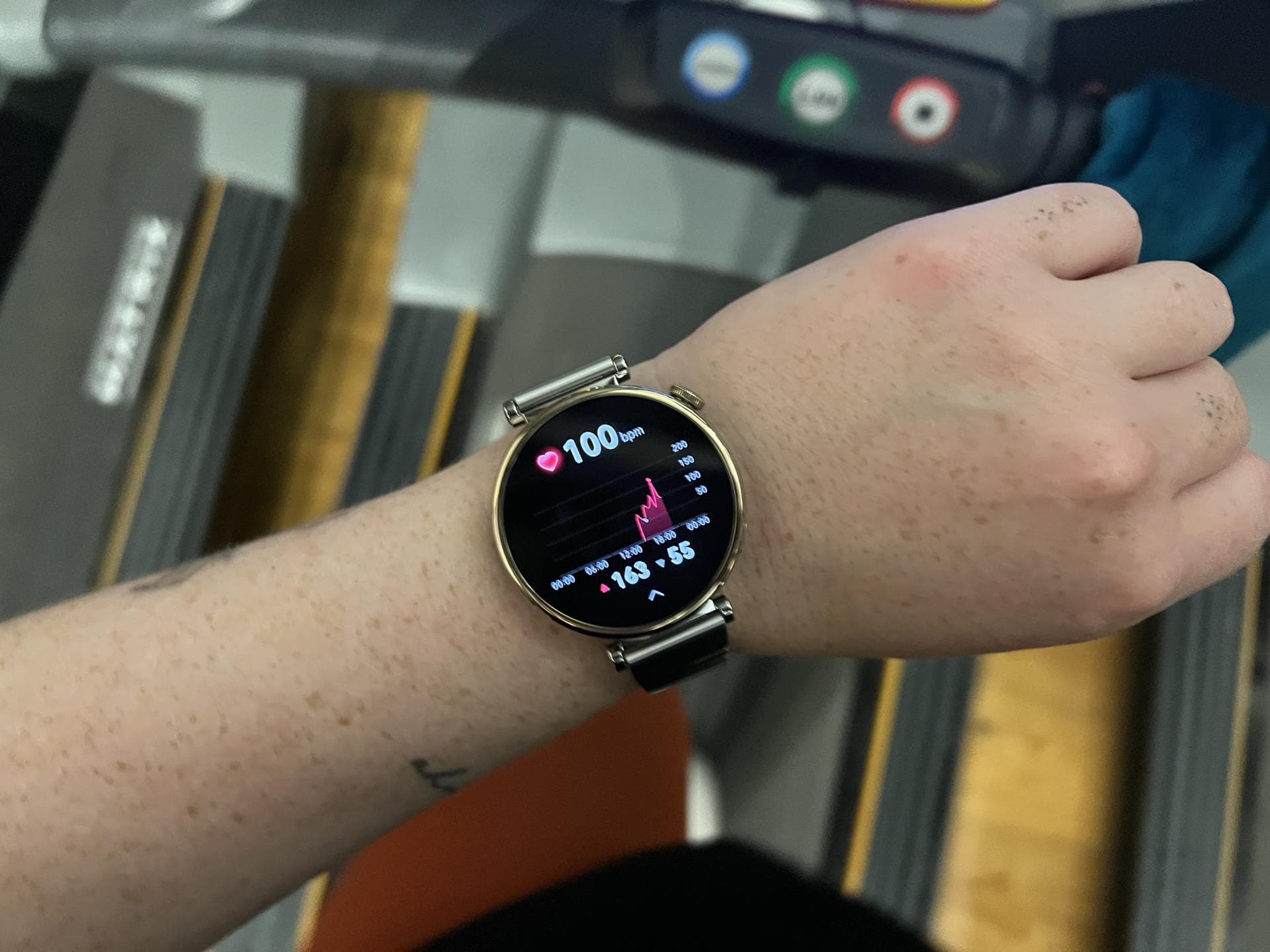 HUAWEI WATCH GT 4 im Gym
