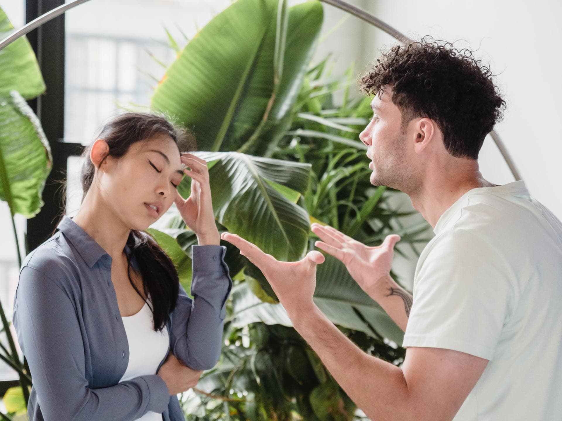 Mann und Frau streiten sich