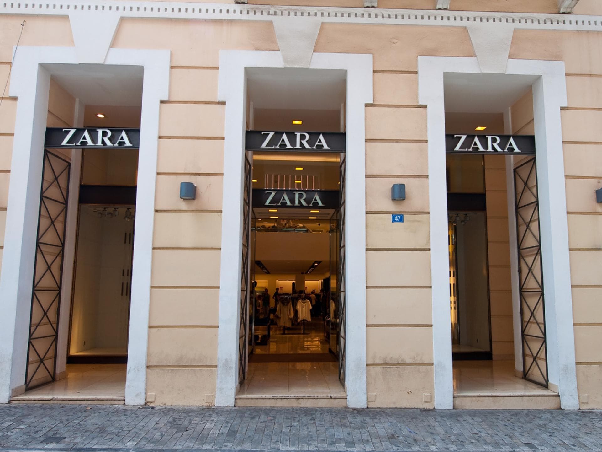 Zara Zara