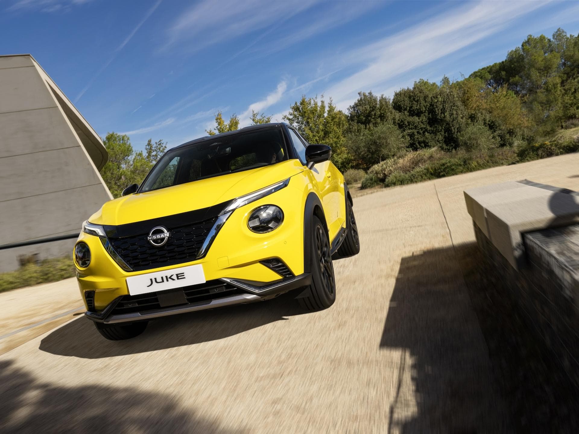 Nissan Juke Hybrid Gelb