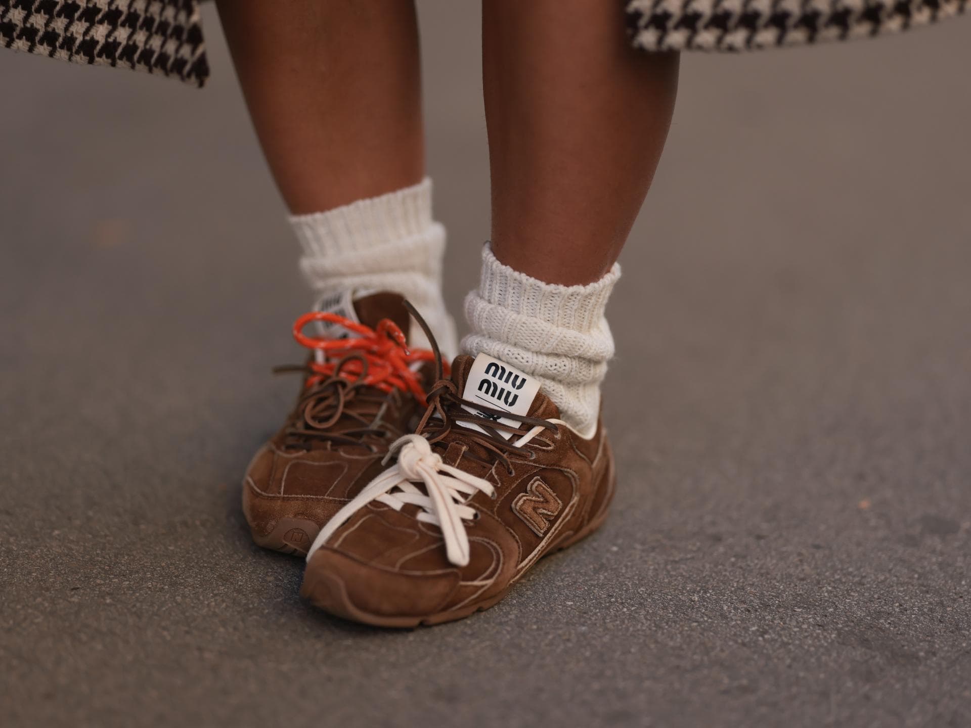 Das sind die größten Sneaker-Trends für 2025 Miu Miu x New Balance Sneaker