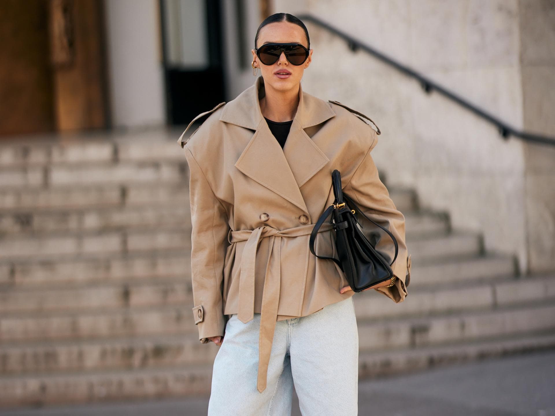 Cropped Trenchcoat Streetstyle Cropped Trenchcoat Streetstyle