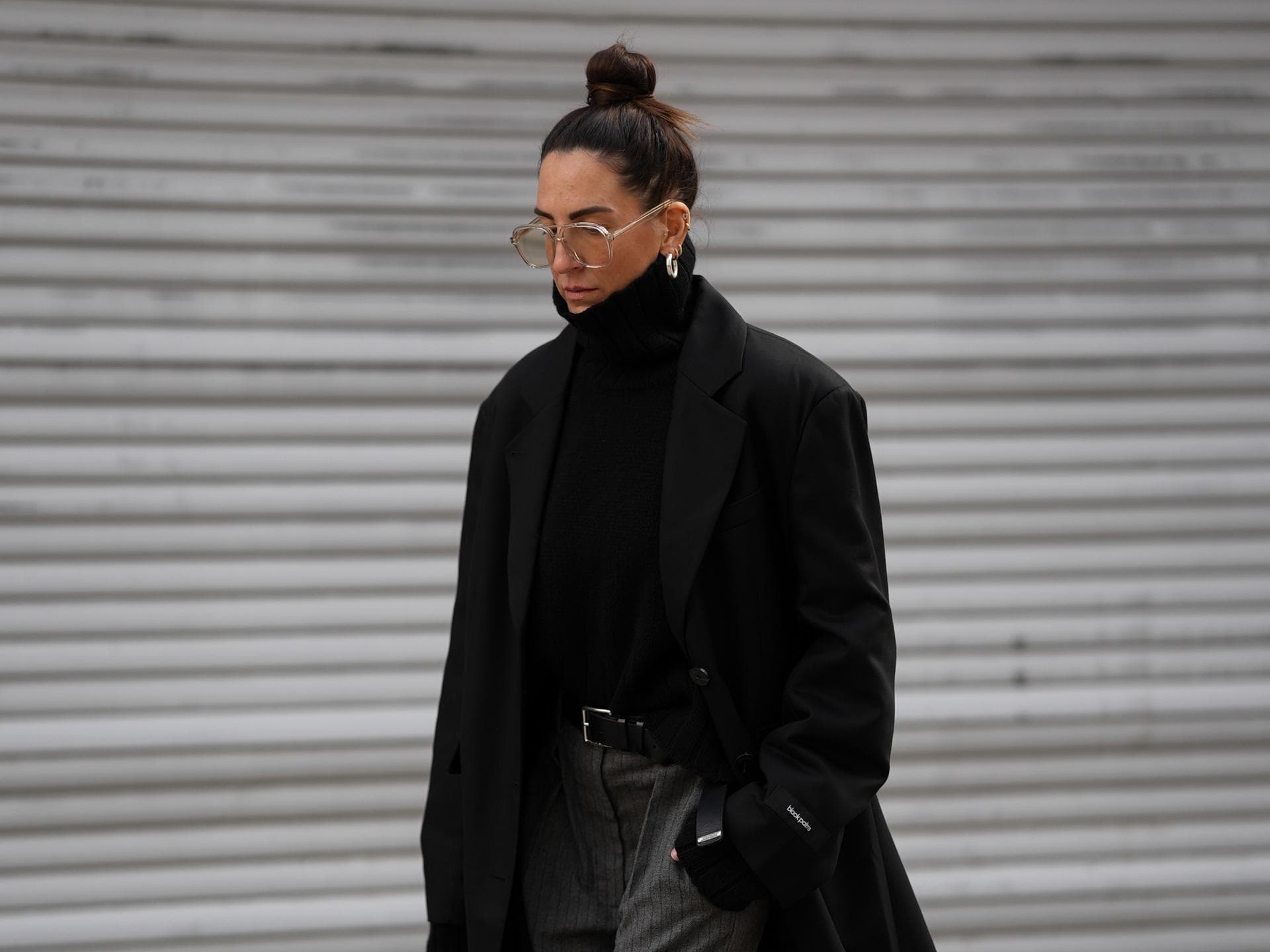 Zu Rollkragenpullovern passen diese Ohrringe am besten