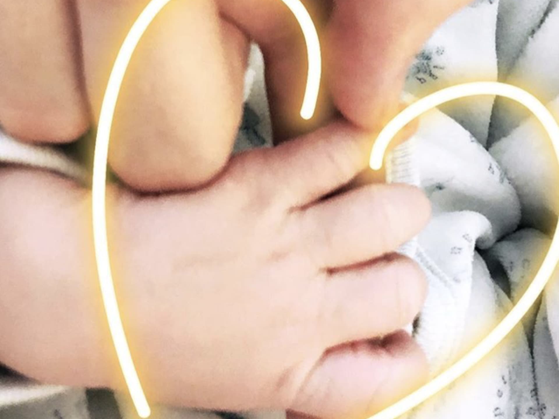 Candice-Swanepoel-Story