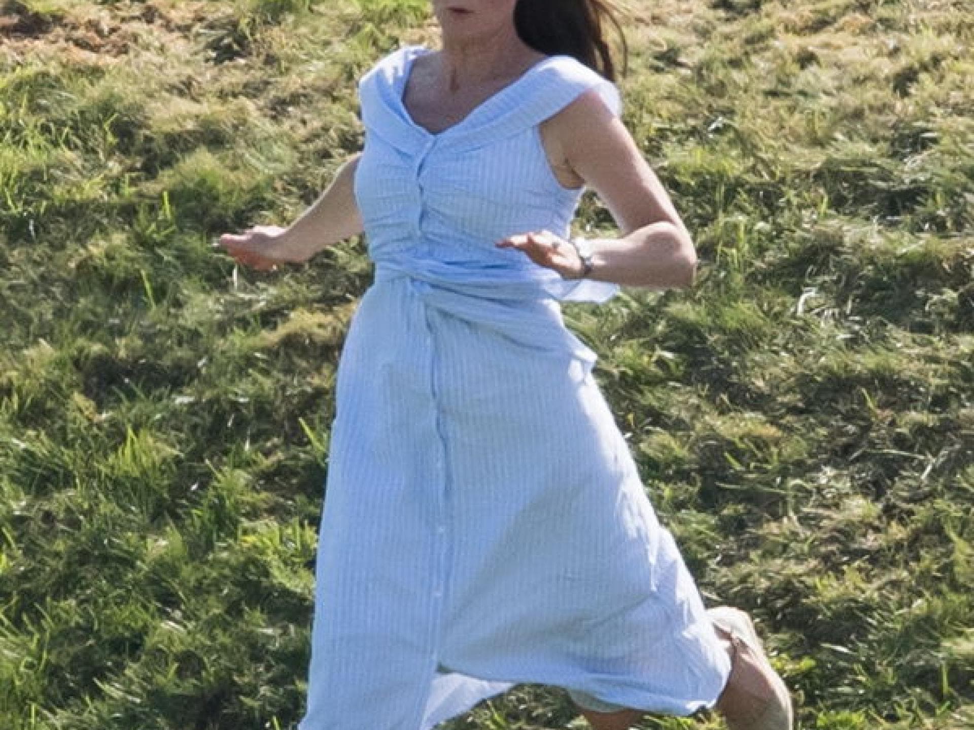 Herzogin-Kate-ZARA-Kleid