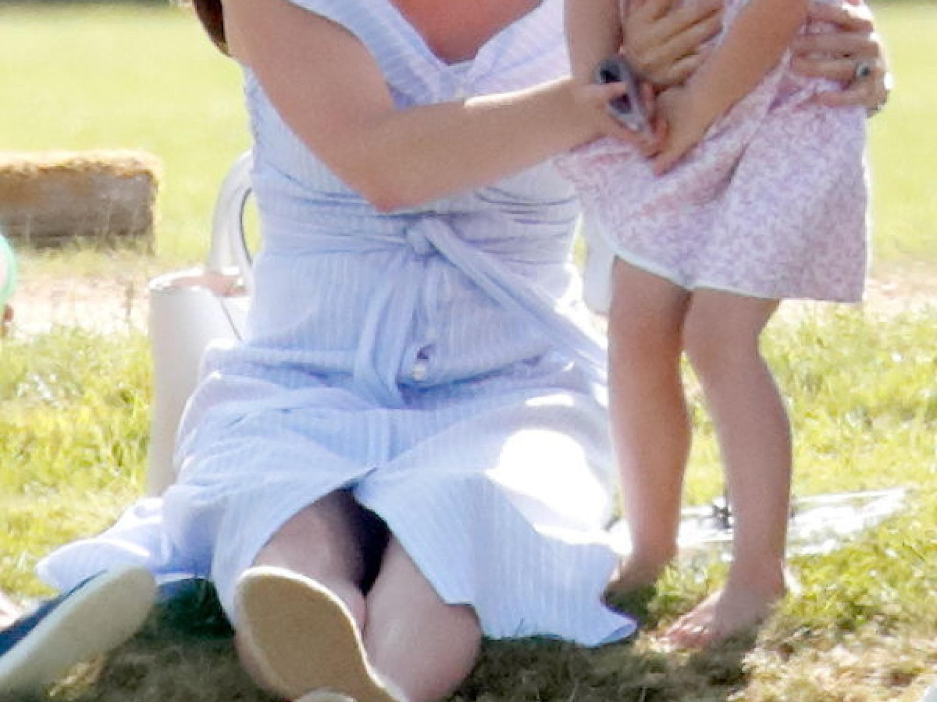Herzogin-Kate-ZARA-Kleid