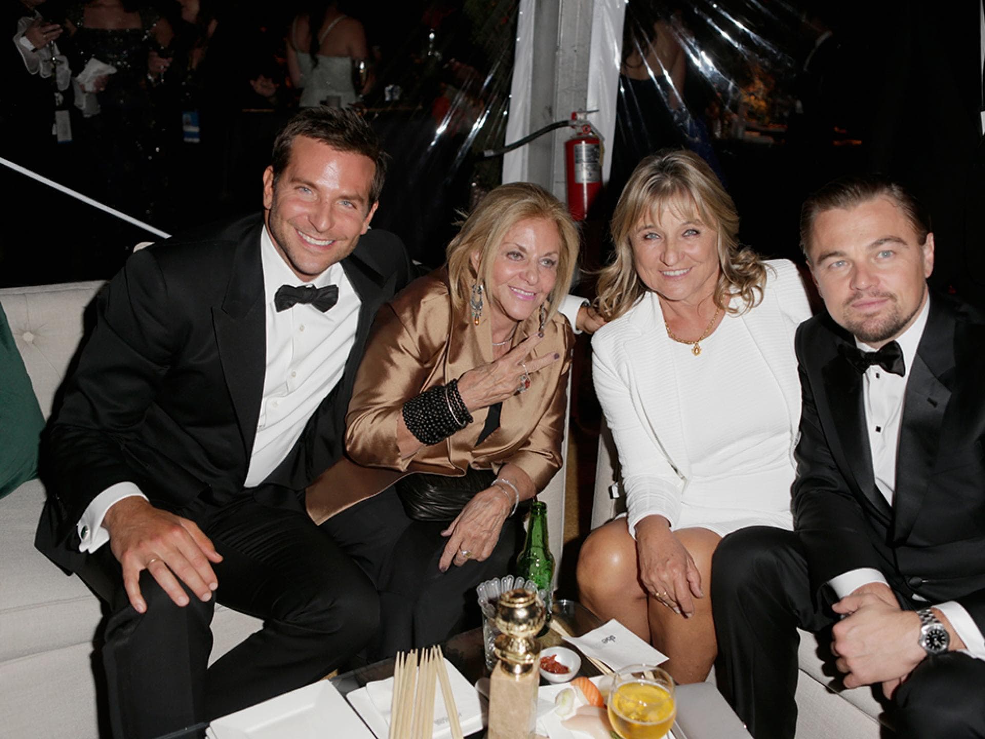 Bradley-Cooper-Leonardo-DiCaprio-Muetter