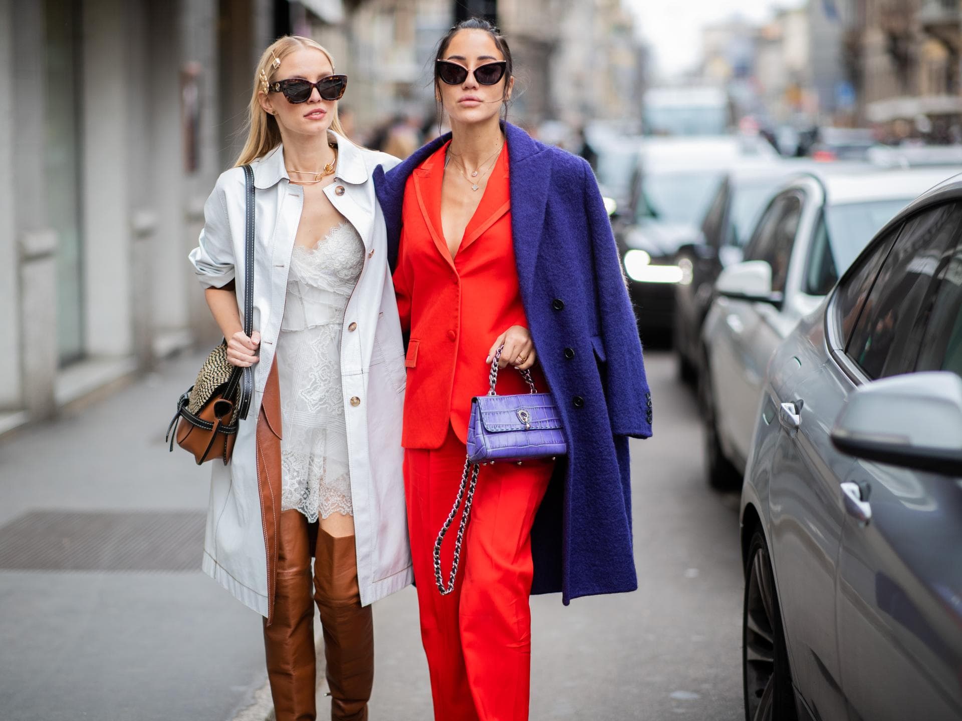 Frauen mit Sonnenbrillen Streetstyle