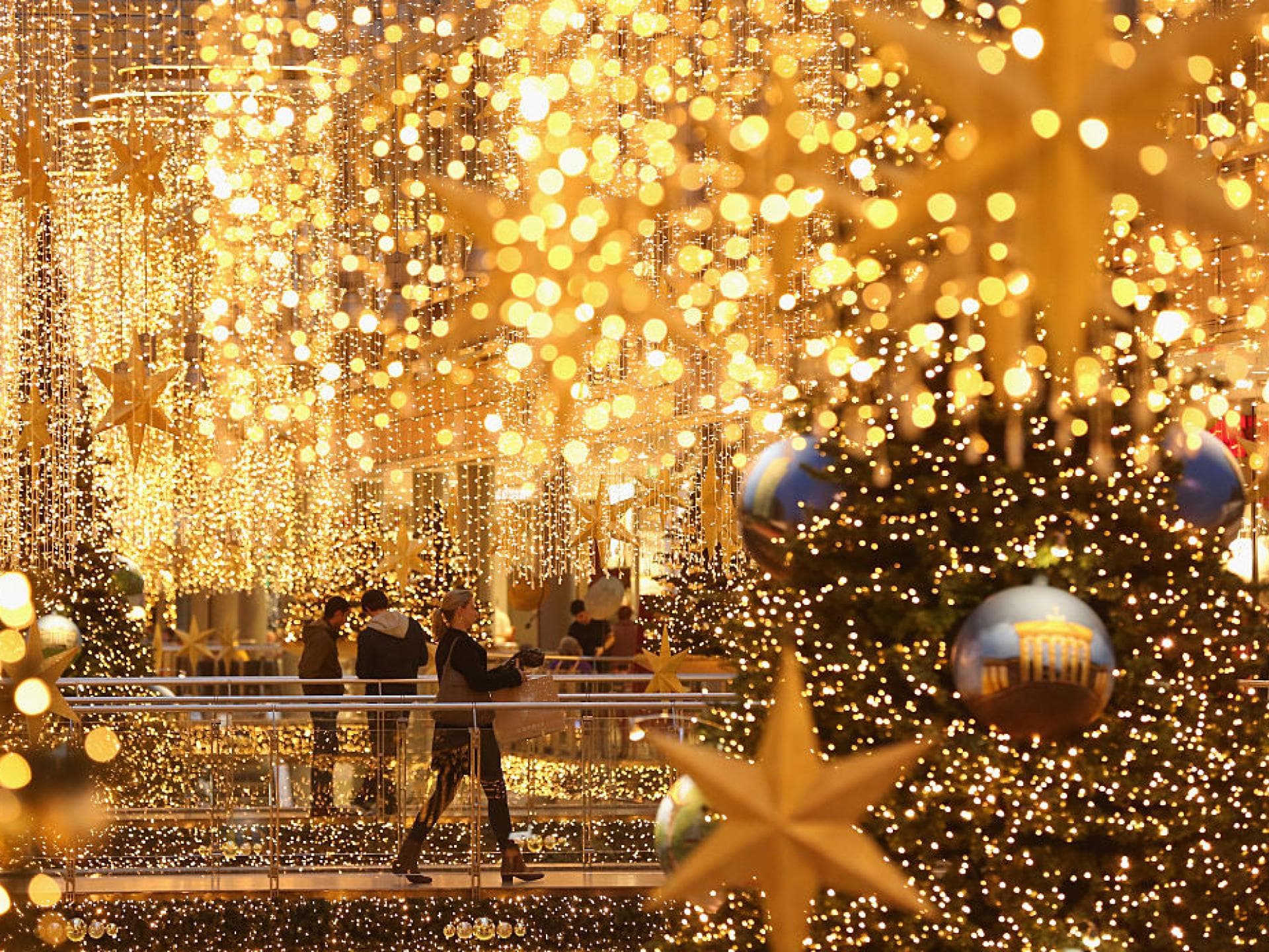 Jeden Tag bis Weihnachten dürfen wir ein Türchen öffnen