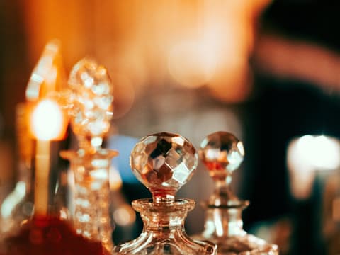 mehrere parfums bild