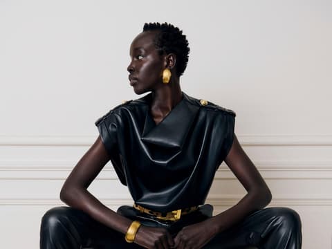 Weder Kleid, noch Jumpsuit: An Silvester 2024 tragen wir das