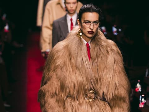 Ferrari Fashion Show Finale mit Irina Shayk