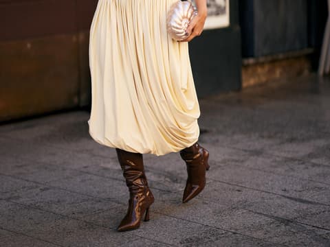 Die Espresso-Stiefel von Vagabond sind ein Allrounder im Frühling 2026