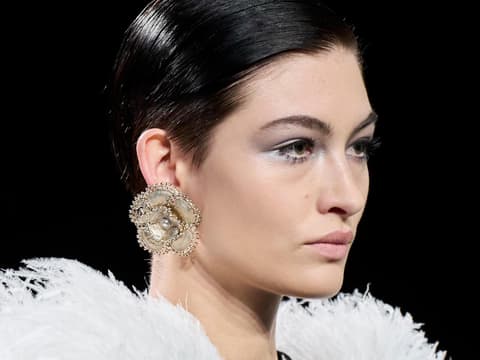 Make-up-Trends 2026: Diesen Frühling dreht sich alles um "Denim Eyes" à la Chanel