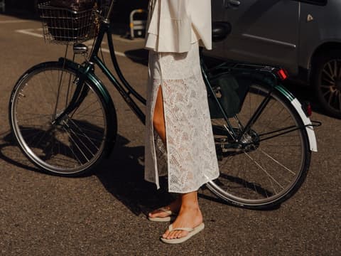 Dieser Sandalen-Trend im Sommer 2026 sieht so teuer aus – ist es aber nicht Dieser Sandalen-Trend im Sommer 2026 sieht so teuer aus – ist es aber nicht