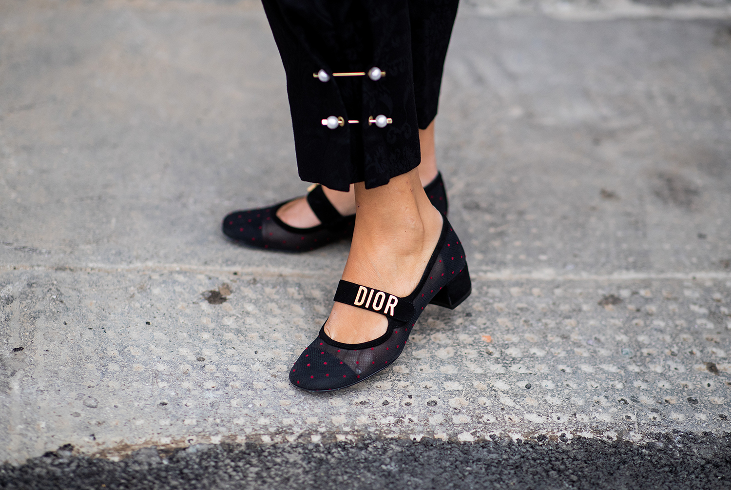 Mit dem Frühling kommen auch Trends Diese Schuhe lieben alle