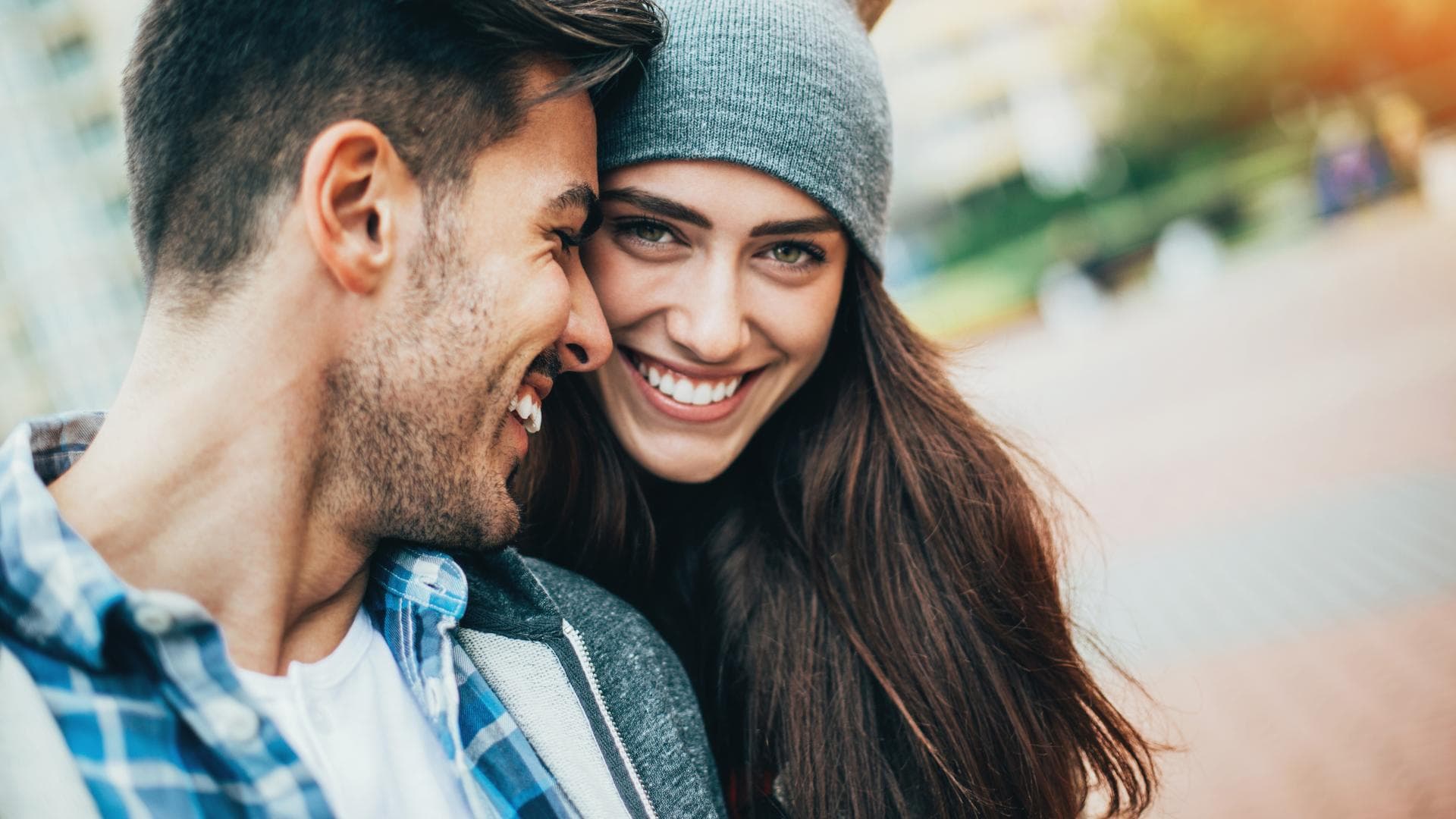 Diese Hobbys finden Männer bei Frauen besonders hot